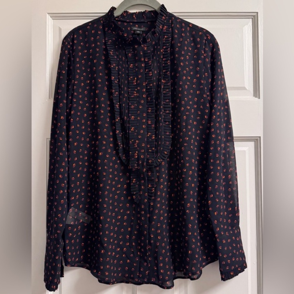 NWT Ann Taylor Navy Print Blouse (S)
